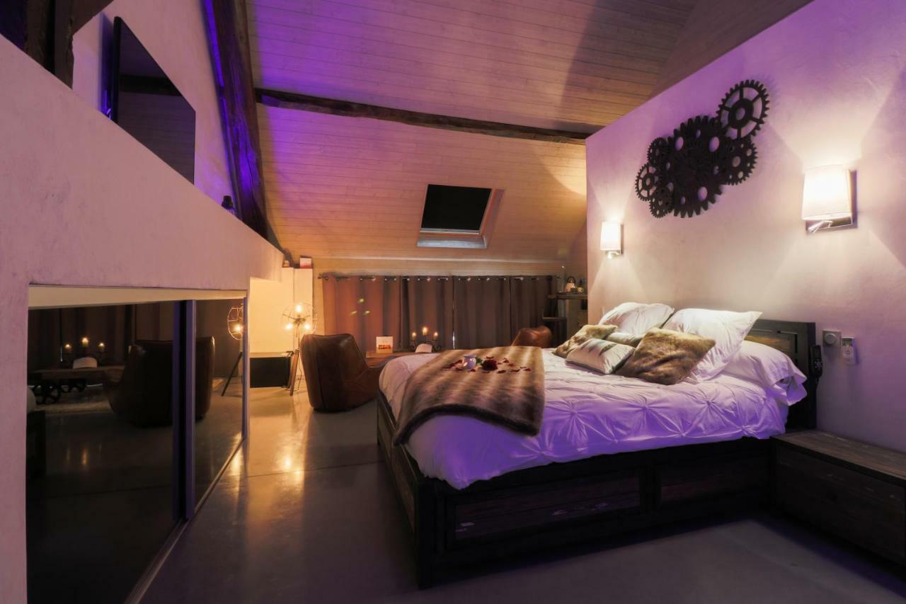 Abri Cosy - Suite Romantique En Camargue แซ็ง จิลส์ ภายนอก รูปภาพ